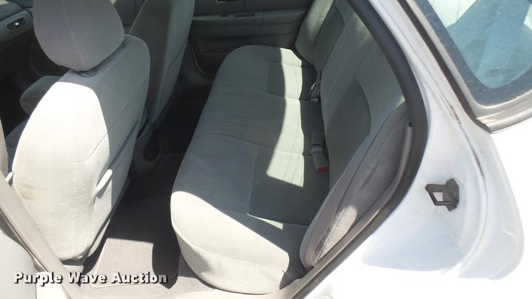 image for item DB3404 2006 Ford Taurus SE