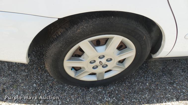 image for item DB3404 2006 Ford Taurus SE