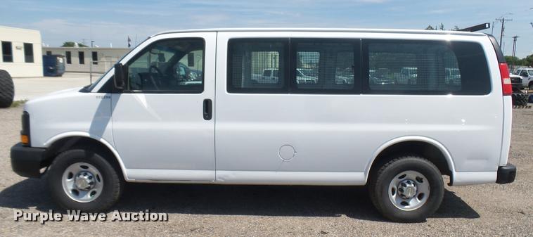 image for item DB3405 2011 Chevrolet Express 2500 Cargo van