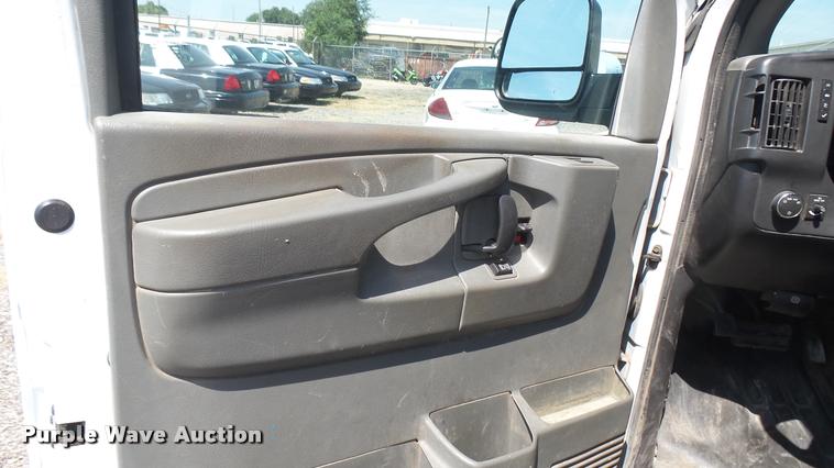 image for item DB3405 2011 Chevrolet Express 2500 Cargo van