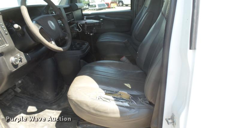 image for item DB3405 2011 Chevrolet Express 2500 Cargo van