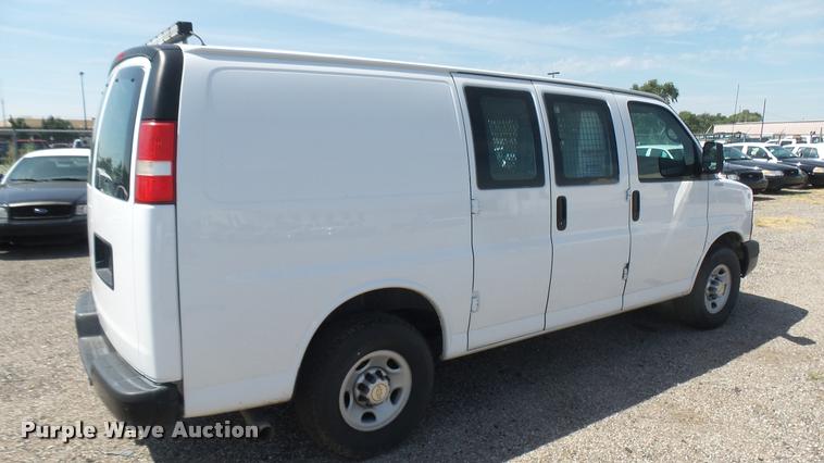 image for item DB3406 2014 Chevrolet Express 2500 Cargo van