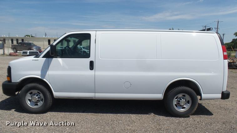 image for item DB3406 2014 Chevrolet Express 2500 Cargo van