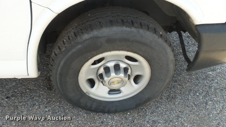 image for item DB3406 2014 Chevrolet Express 2500 Cargo van