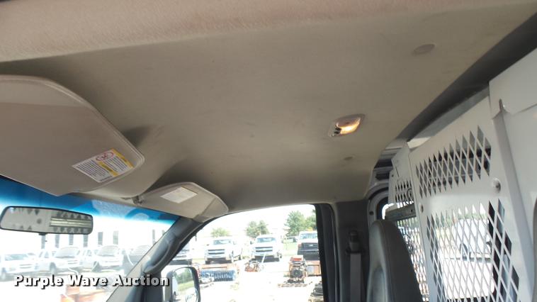 image for item DB3407 2005 Chevrolet Express 2500 Cargo van