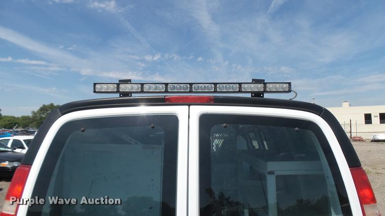 image for item DB3407 2005 Chevrolet Express 2500 Cargo van