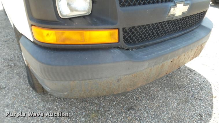 image for item DB3407 2005 Chevrolet Express 2500 Cargo van