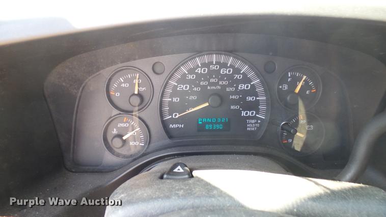 image for item DB3408 2005 Chevrolet Express 2500 Cargo van