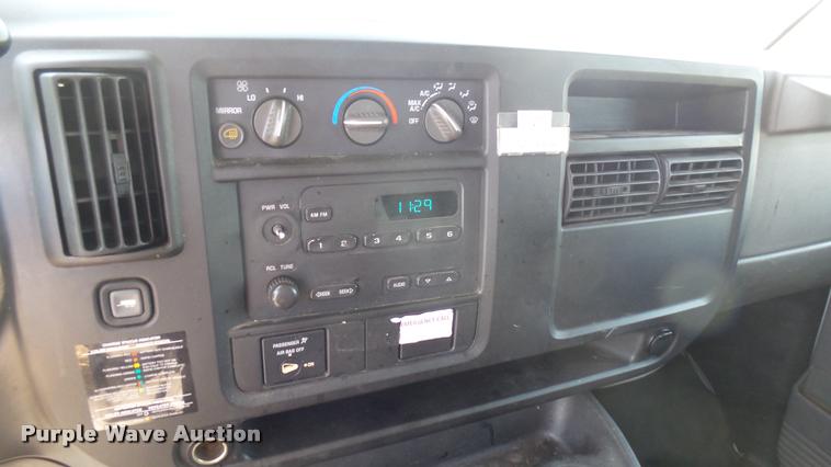 image for item DB3408 2005 Chevrolet Express 2500 Cargo van