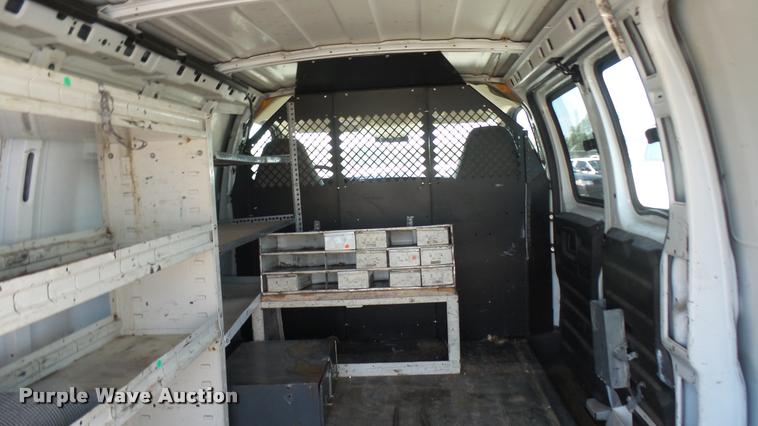 image for item DB3408 2005 Chevrolet Express 2500 Cargo van