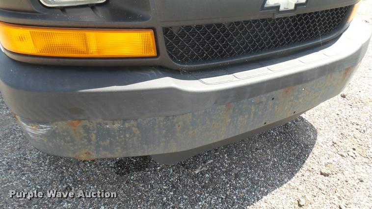 image for item DB3408 2005 Chevrolet Express 2500 Cargo van