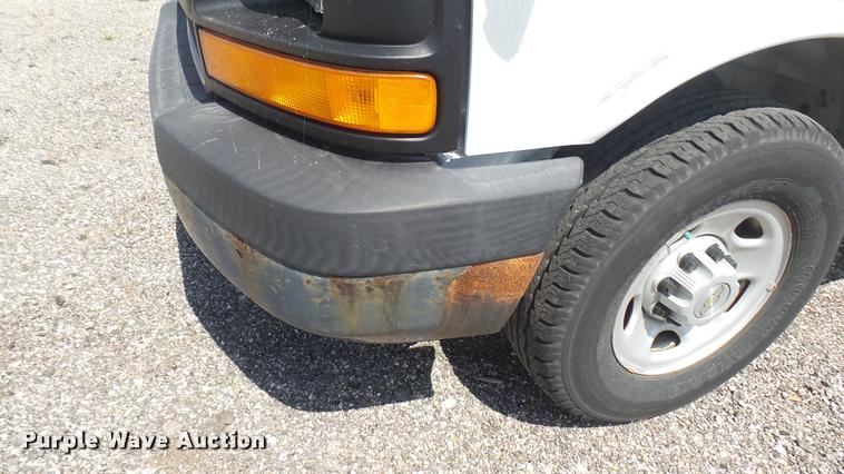 image for item DB3408 2005 Chevrolet Express 2500 Cargo van