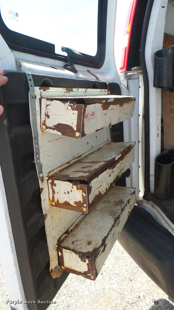 image for item DB3408 2005 Chevrolet Express 2500 Cargo van