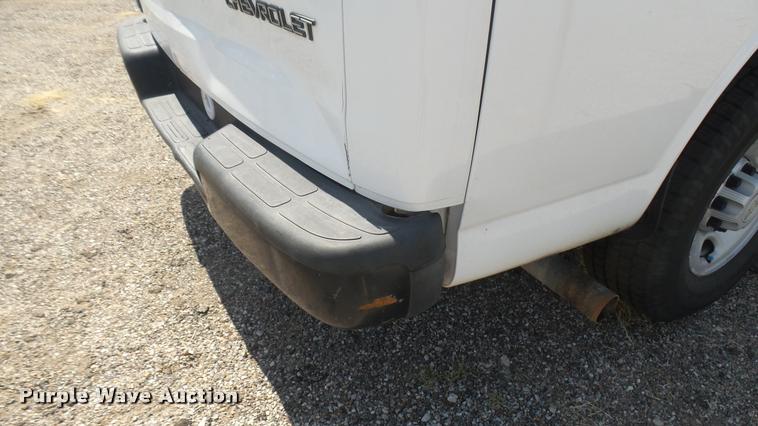 image for item DB3408 2005 Chevrolet Express 2500 Cargo van