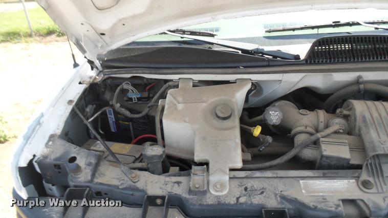 image for item DB3409 2005 Chevrolet Express 2500 Cargo van