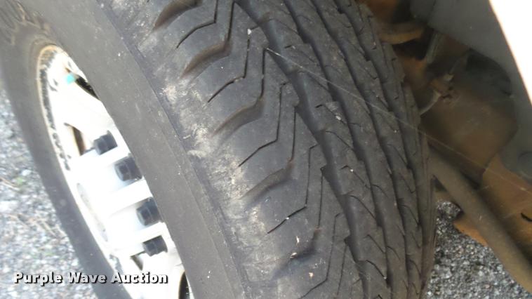 image for item DB3409 2005 Chevrolet Express 2500 Cargo van