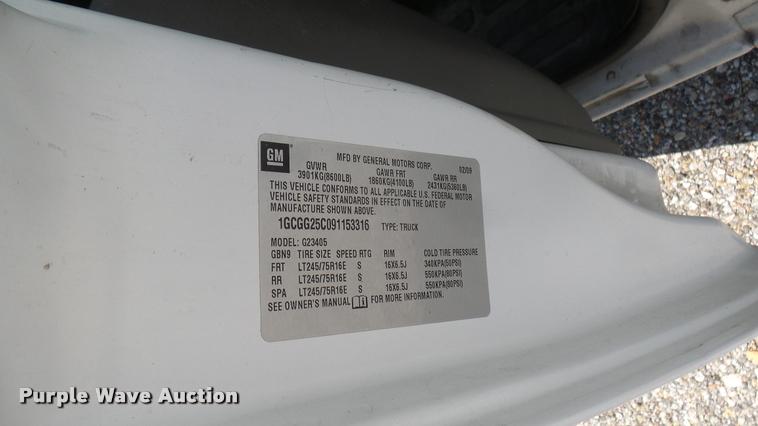 image for item DB3410 2009 Chevrolet Express 2500 Cargo animal control van