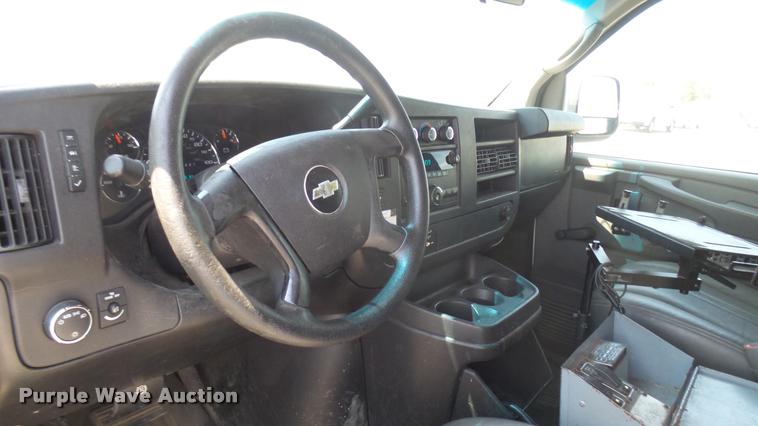 image for item DB3410 2009 Chevrolet Express 2500 Cargo animal control van