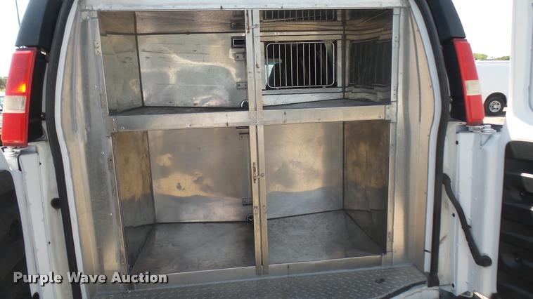 image for item DB3410 2009 Chevrolet Express 2500 Cargo animal control van