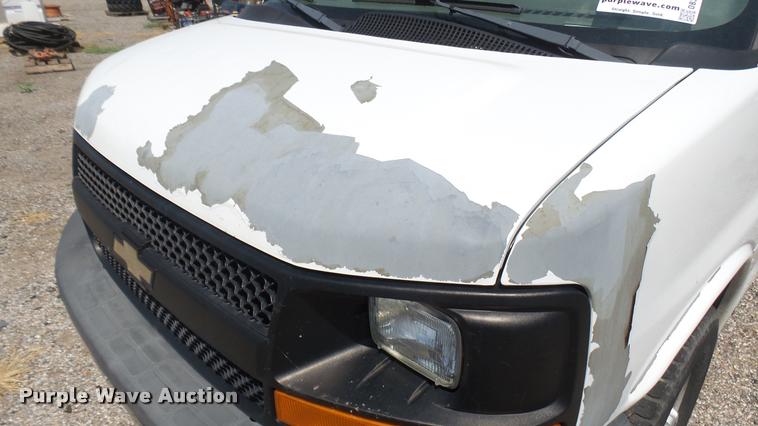 image for item DB3410 2009 Chevrolet Express 2500 Cargo animal control van