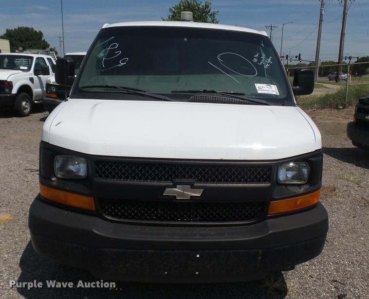 image for item DB3411 2008 Chevrolet Express 2500 Cargo animal control van