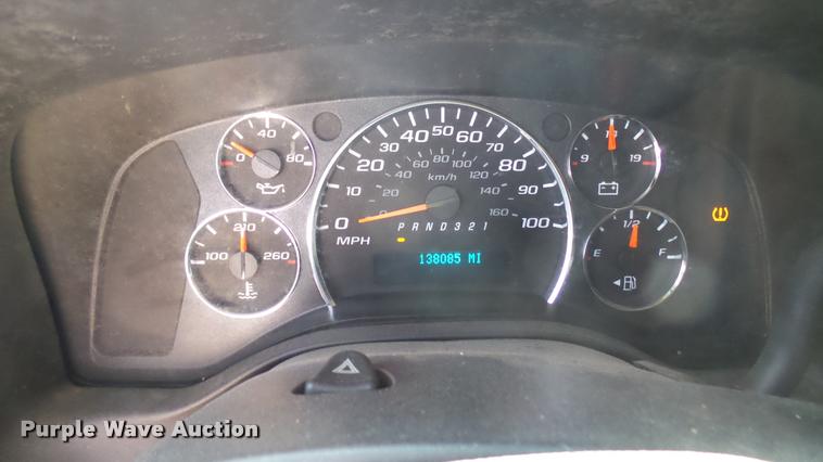 image for item DB3411 2008 Chevrolet Express 2500 Cargo animal control van