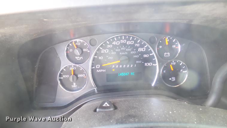 image for item DB3412 2009 Chevrolet Express 2500 Cargo animal control van