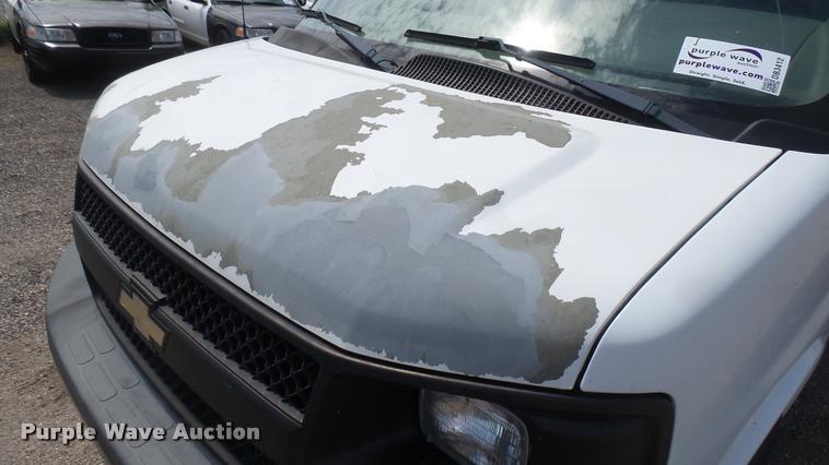 image for item DB3412 2009 Chevrolet Express 2500 Cargo animal control van