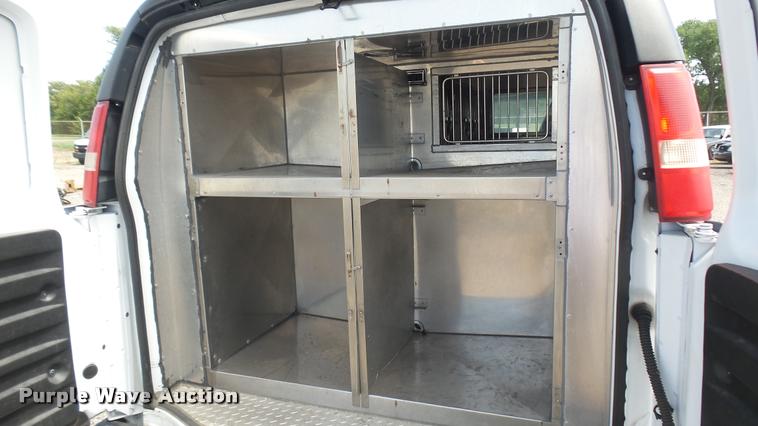 image for item DB3412 2009 Chevrolet Express 2500 Cargo animal control van