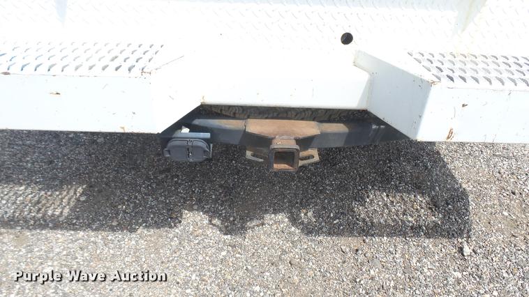 image for item DB3413 2008 Ford F250 Super Duty XL SuperCab utility bed pickup truck