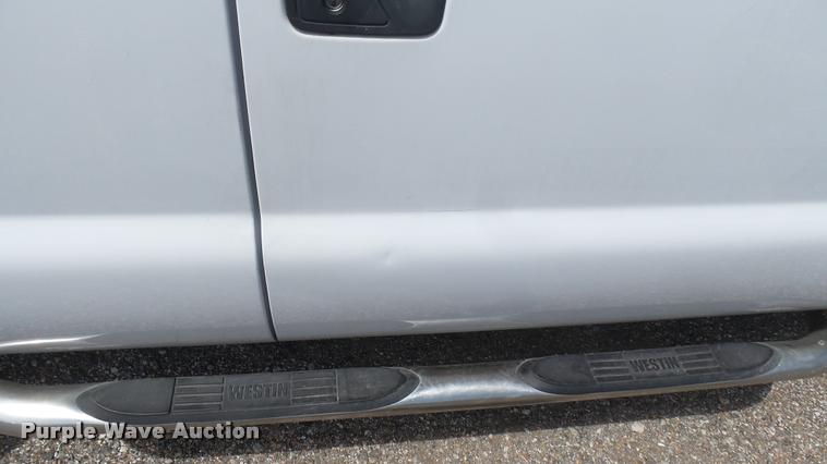 image for item DB3413 2008 Ford F250 Super Duty XL SuperCab utility bed pickup truck