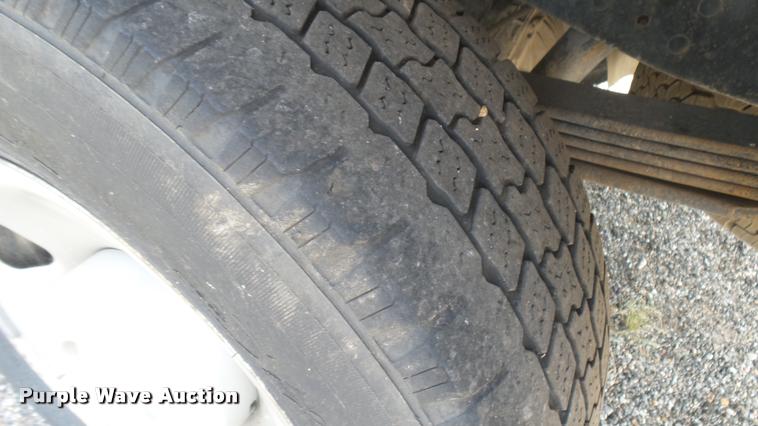 image for item DB3413 2008 Ford F250 Super Duty XL SuperCab utility bed pickup truck