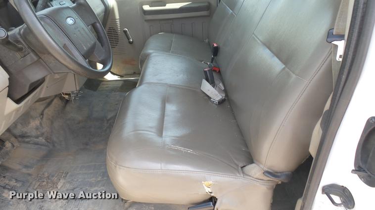 image for item DB3414 2008 Ford F250 Super Duty XL SuperCab utility bed pickup truck