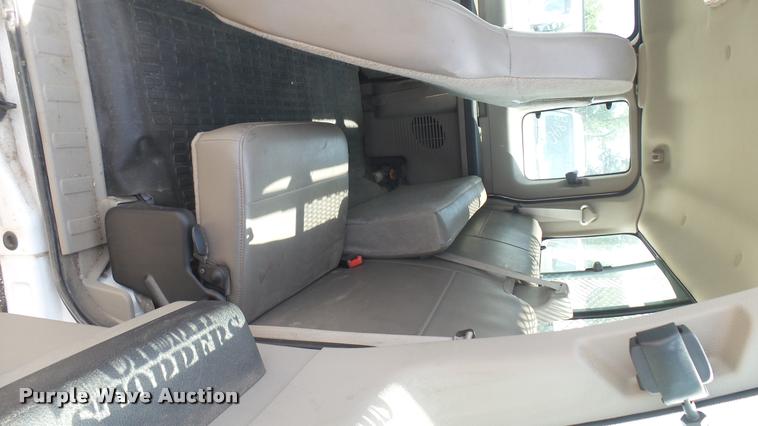 image for item DB3414 2008 Ford F250 Super Duty XL SuperCab utility bed pickup truck