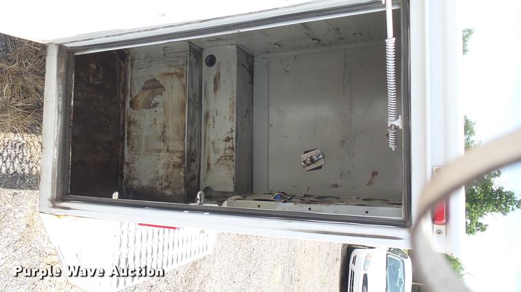 image for item DB3414 2008 Ford F250 Super Duty XL SuperCab utility bed pickup truck