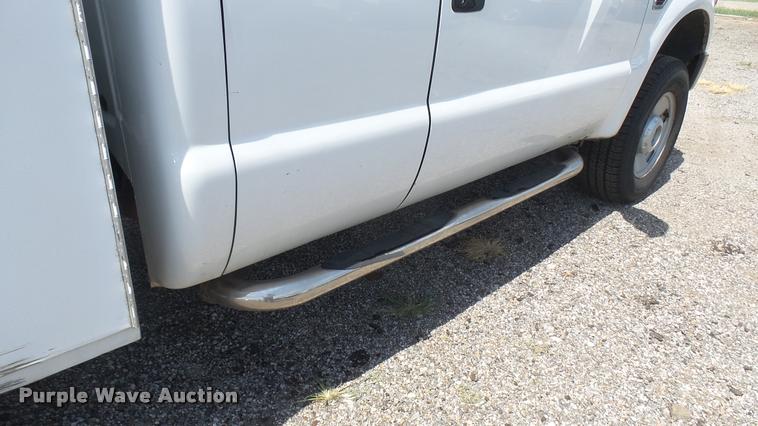 image for item DB3414 2008 Ford F250 Super Duty XL SuperCab utility bed pickup truck