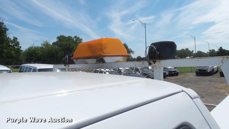 image for item DB3414 2008 Ford F250 Super Duty XL SuperCab utility bed pickup truck