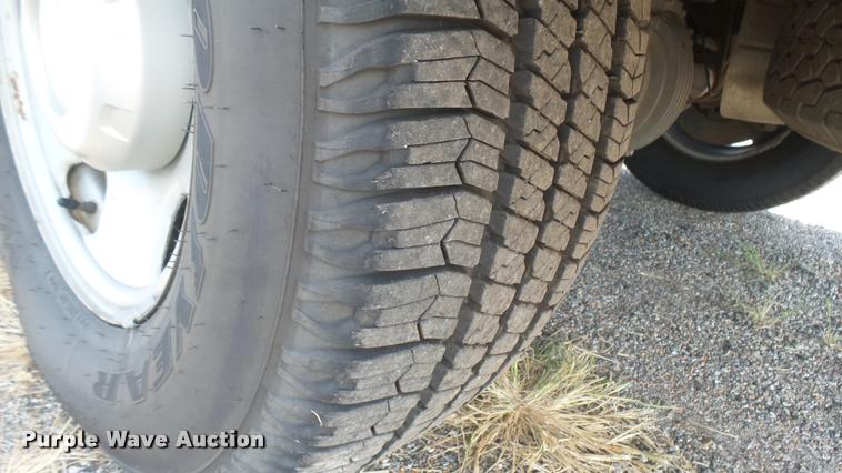 image for item DB3414 2008 Ford F250 Super Duty XL SuperCab utility bed pickup truck