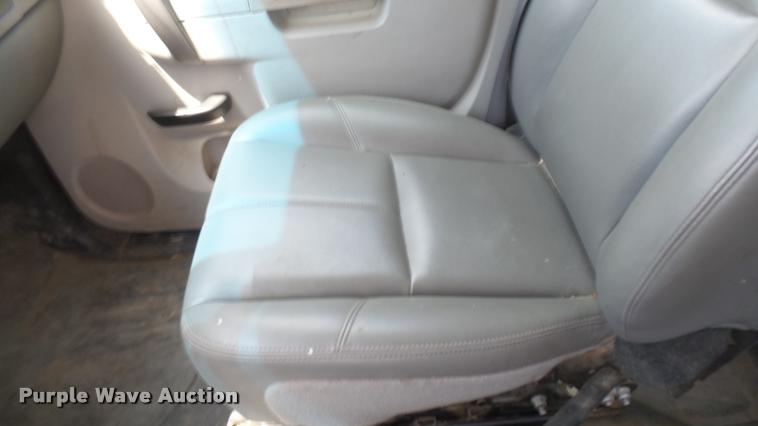 image for item DB3415 2010 Chevrolet Silverado 2500HD Ext. Cab utility bed pickup truck