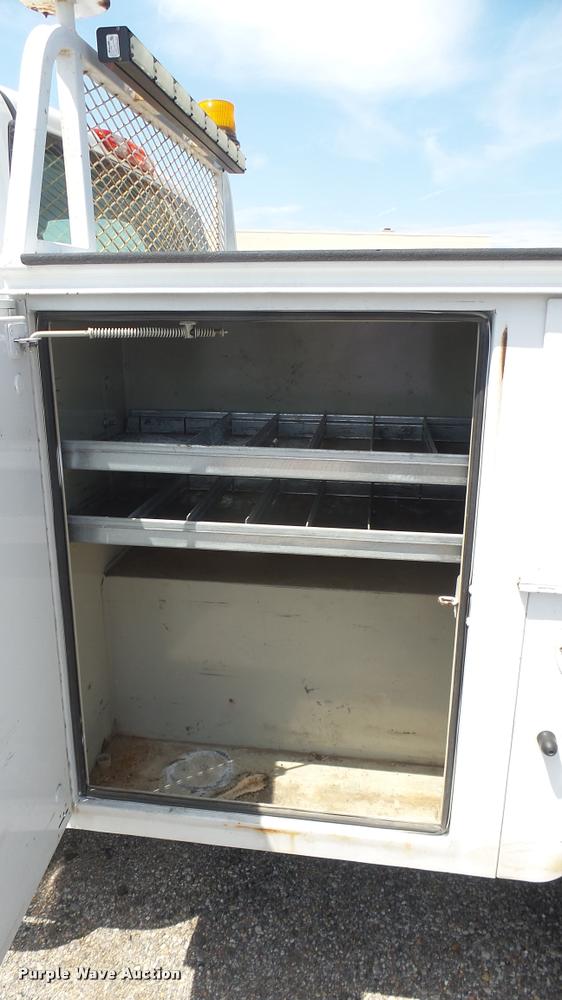 image for item DB3415 2010 Chevrolet Silverado 2500HD Ext. Cab utility bed pickup truck