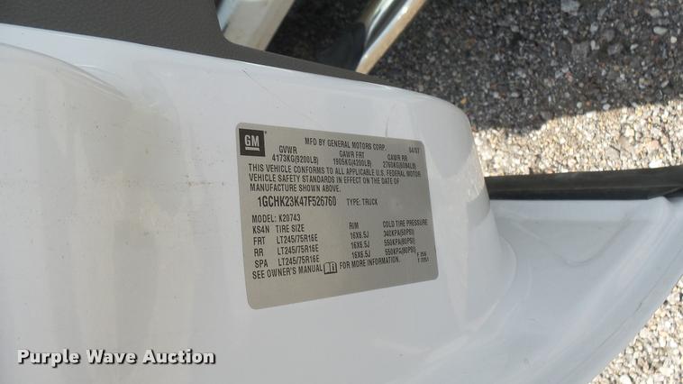 image for item DB3416 2007 Chevrolet Silverado 2500HD Crew Cab pickup truck