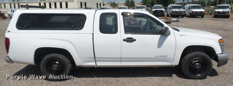 image for item DB3419 2005 Chevrolet Colorado Ext. Cab pickup truck