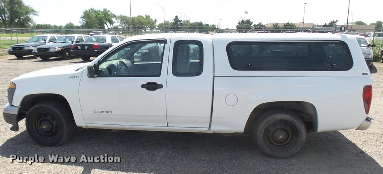image for item DB3419 2005 Chevrolet Colorado Ext. Cab pickup truck