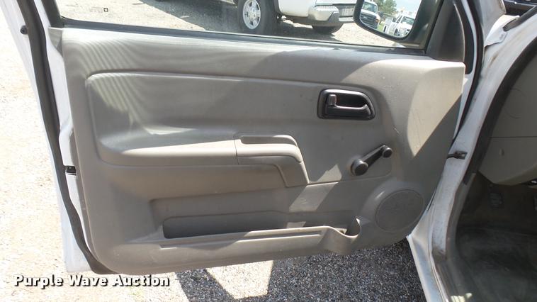 image for item DB3419 2005 Chevrolet Colorado Ext. Cab pickup truck