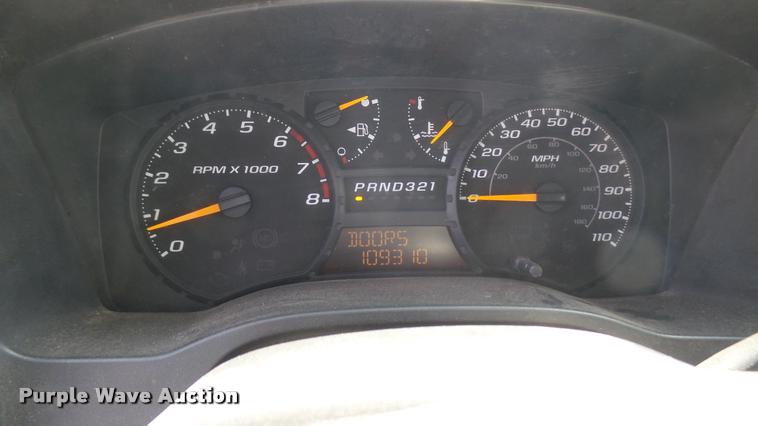 image for item DB3419 2005 Chevrolet Colorado Ext. Cab pickup truck