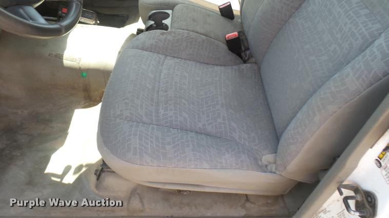 image for item DB3419 2005 Chevrolet Colorado Ext. Cab pickup truck