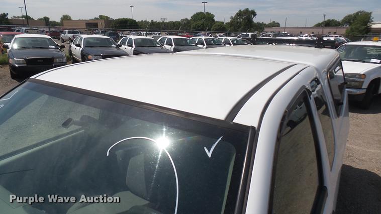 image for item DB3419 2005 Chevrolet Colorado Ext. Cab pickup truck