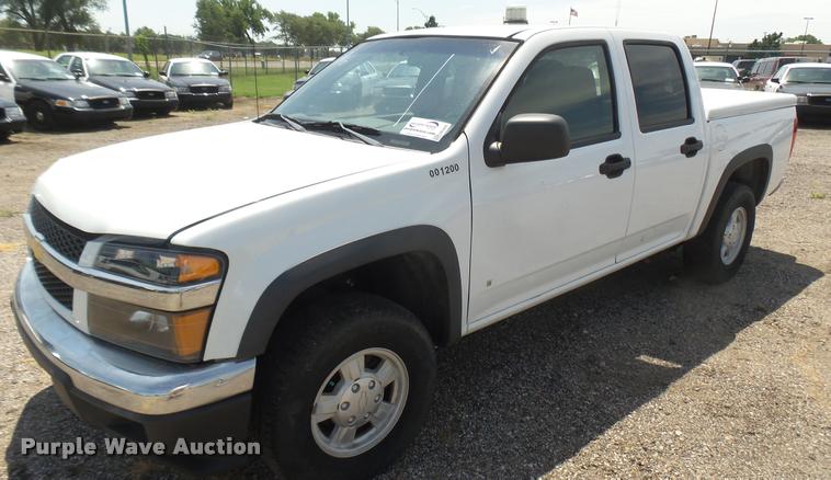 image for item DB3420 2006 Chevrolet Colorado Crew Cab pickup truck