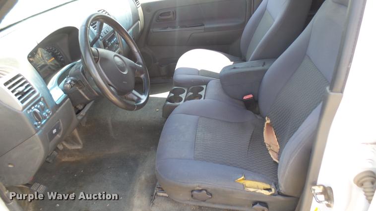 image for item DB3420 2006 Chevrolet Colorado Crew Cab pickup truck
