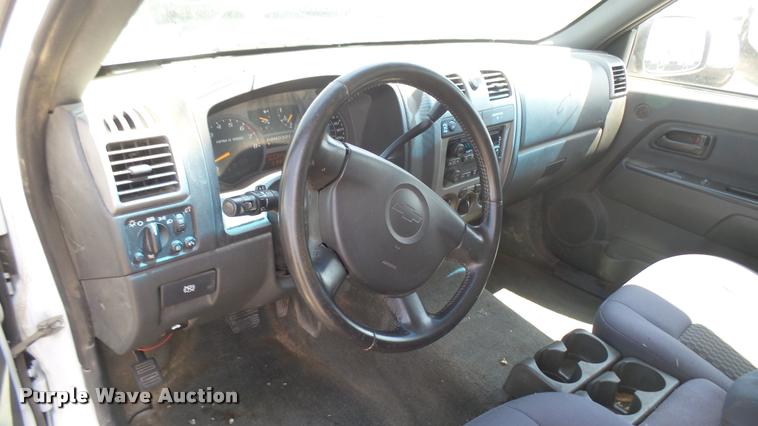 image for item DB3420 2006 Chevrolet Colorado Crew Cab pickup truck